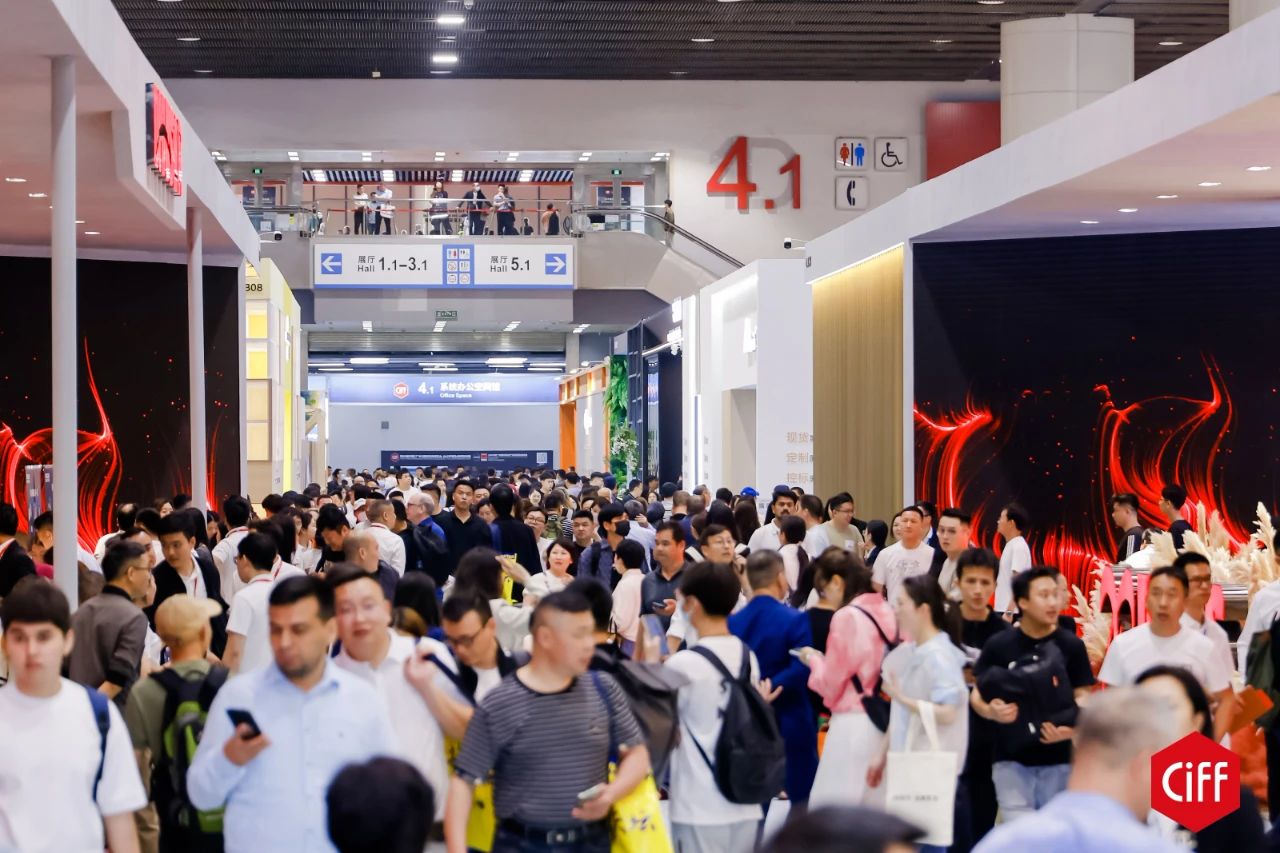主办官宣！CIFF2026广州家博会暨绿色家居材料展览会参展咨询： 杜生：159-8989-1849（微信同号）